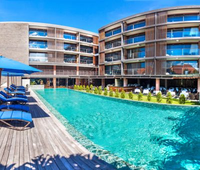 watermark hotel main pool