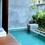 Pool suite room