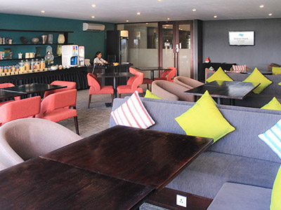 suite lounge